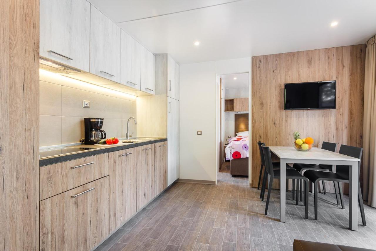 Premium Camping Homes Santa Marina, Lanterna Tar-Vabriga Luaran gambar