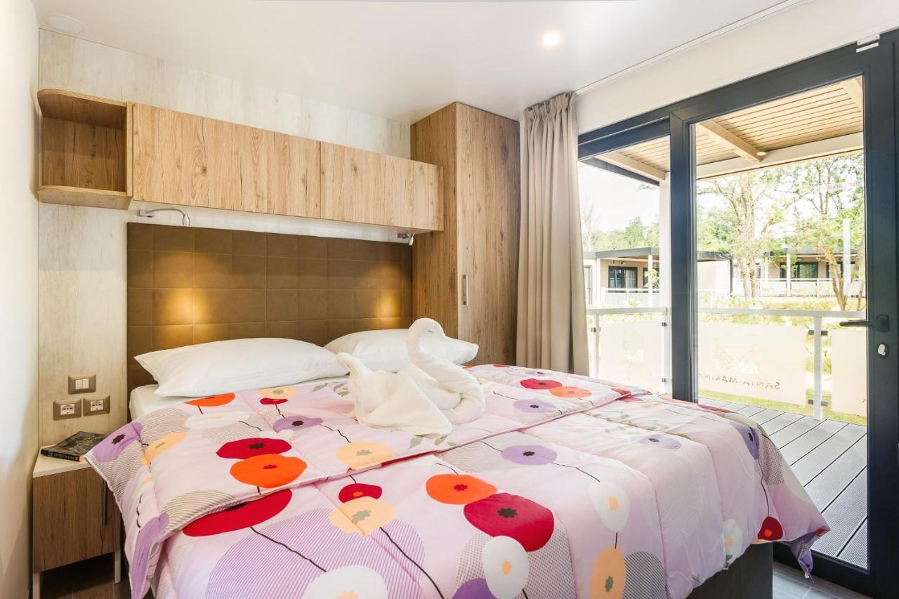Premium Camping Homes Santa Marina, Lanterna Tar-Vabriga Luaran gambar