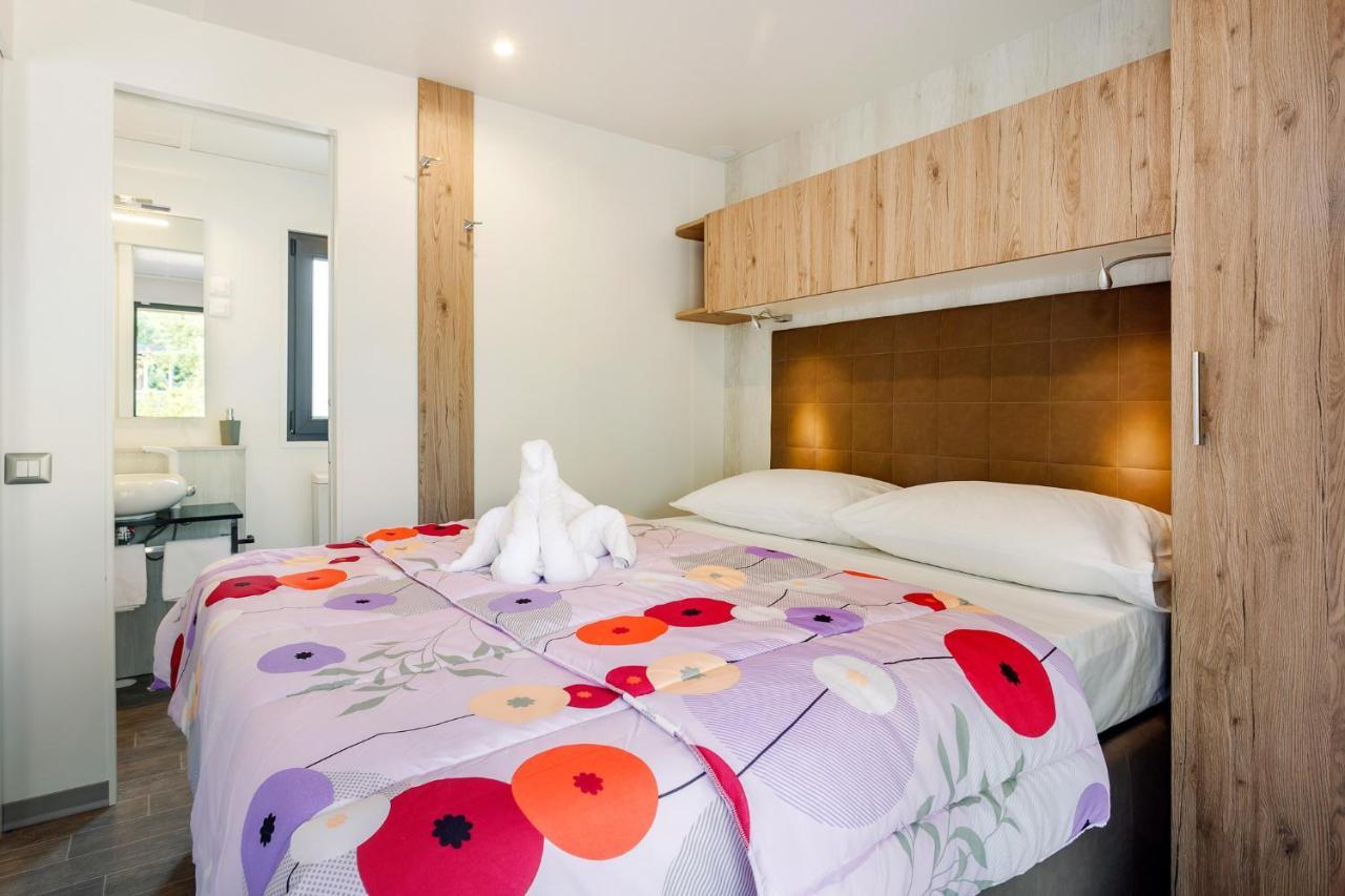 Premium Camping Homes Santa Marina, Lanterna Tar-Vabriga Luaran gambar